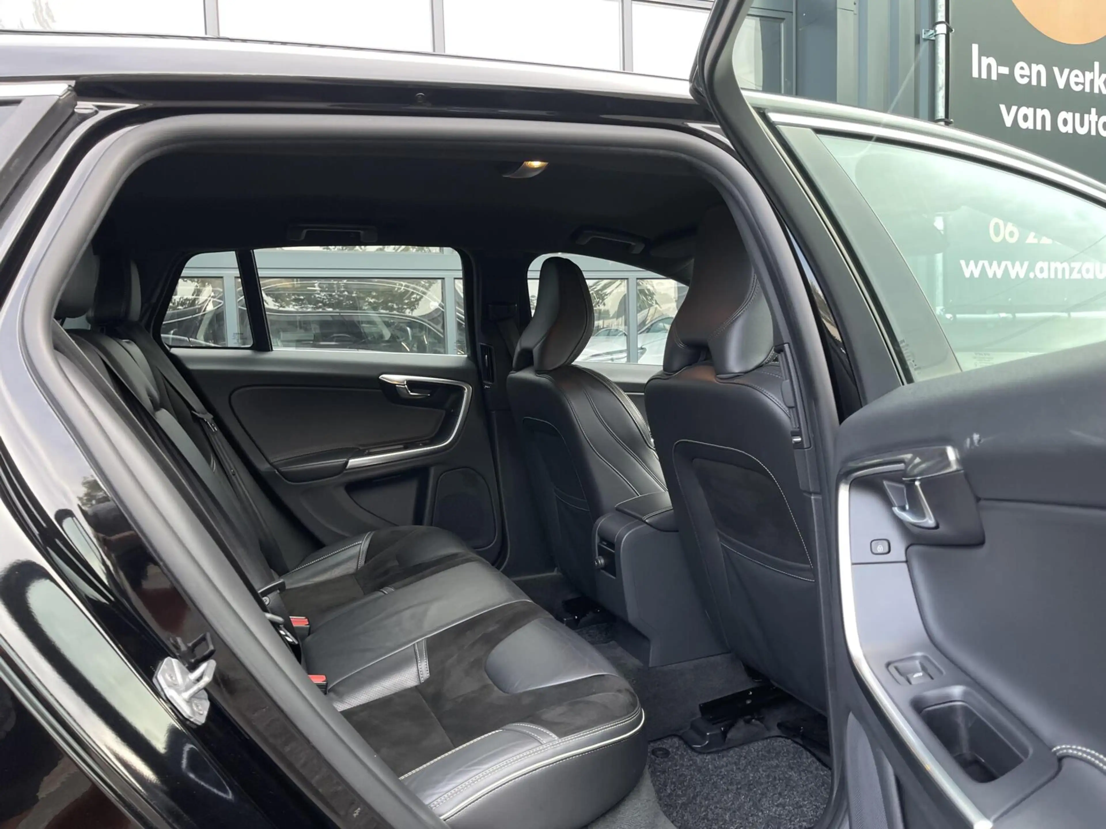 Volvo V60 2.0 D4 R-Design AUTOMAAT|CAMERA|NAVIGATIE|STOELVER — photo 21