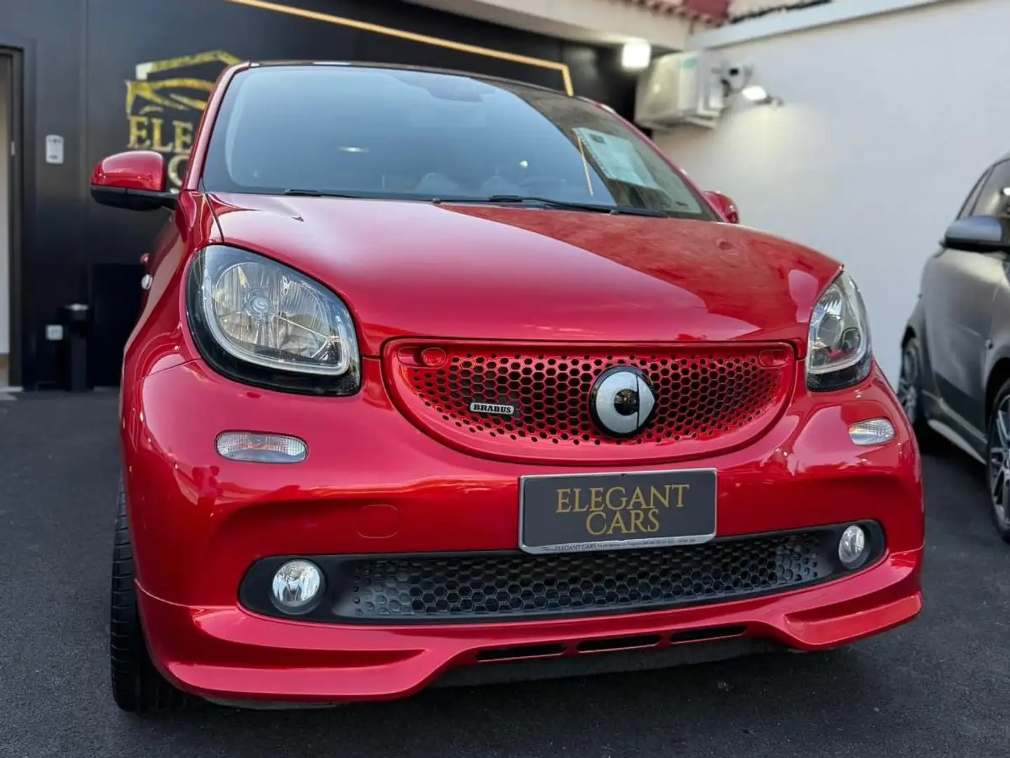 smart forFour Forfour 0.9 t Brabus Xclusive 109cv twinamic Rouge - 2