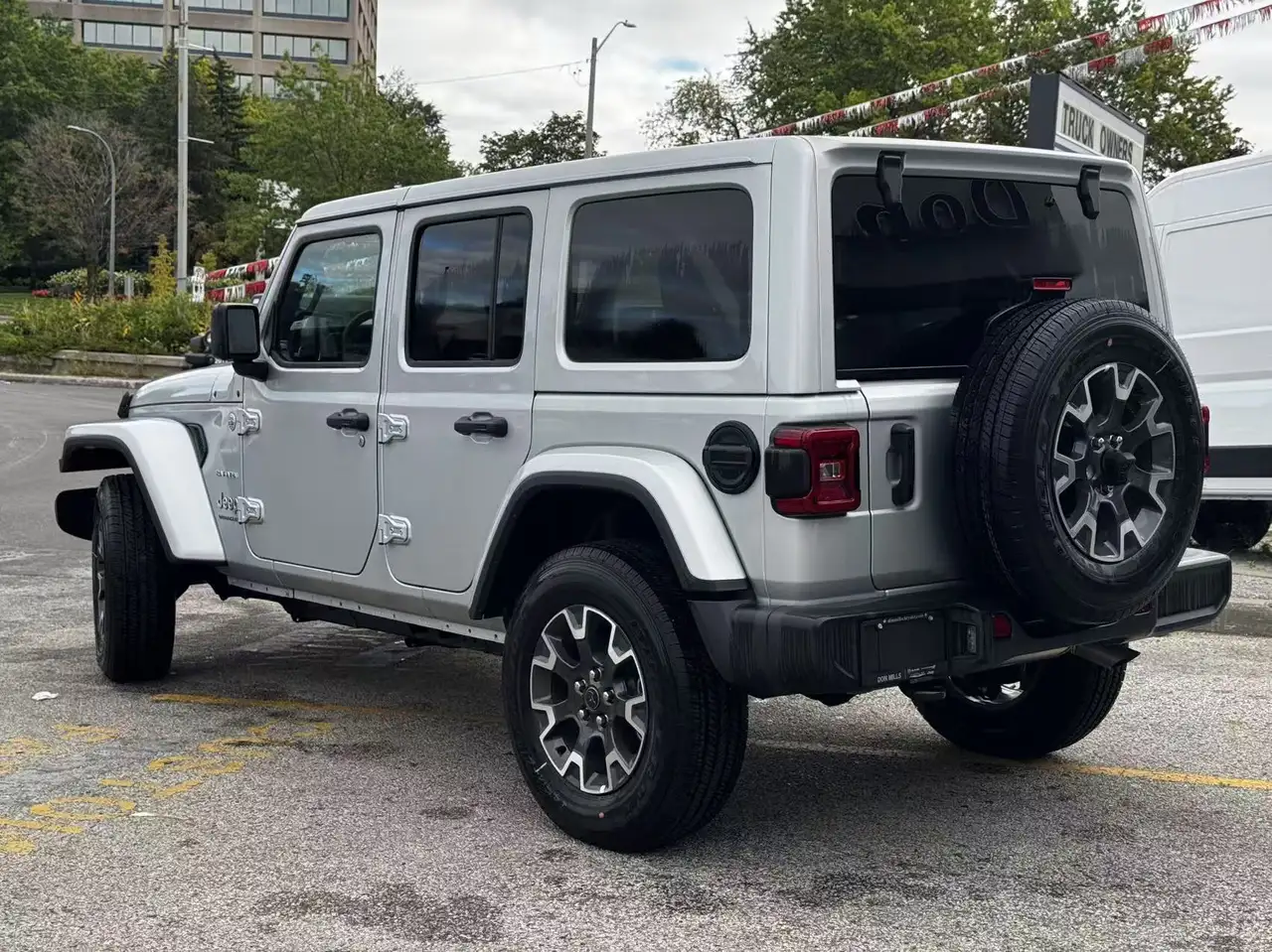 Jeep Wrangler снимка Jeep Wrangler