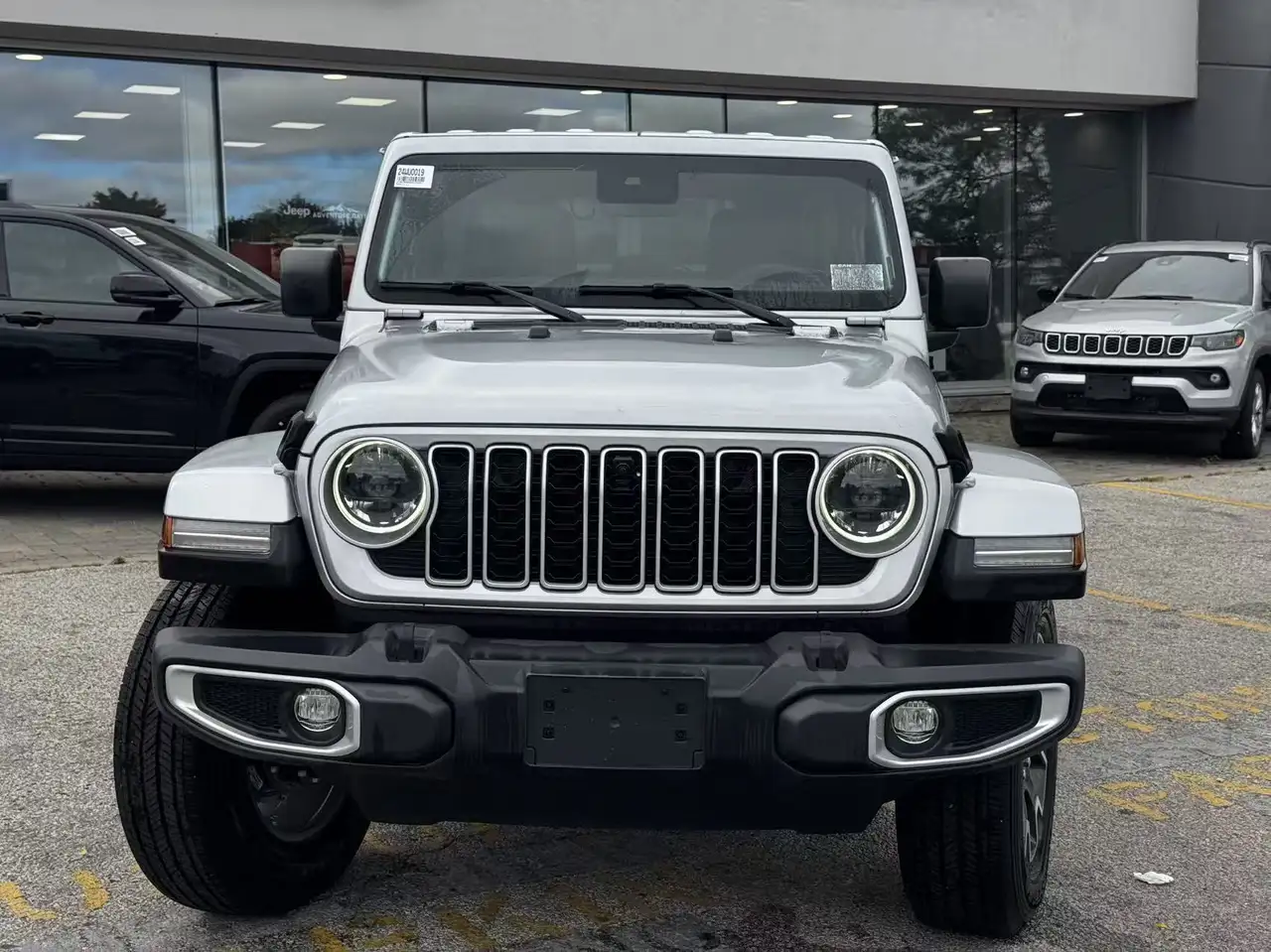 Jeep Wrangler снимка Jeep Wrangler