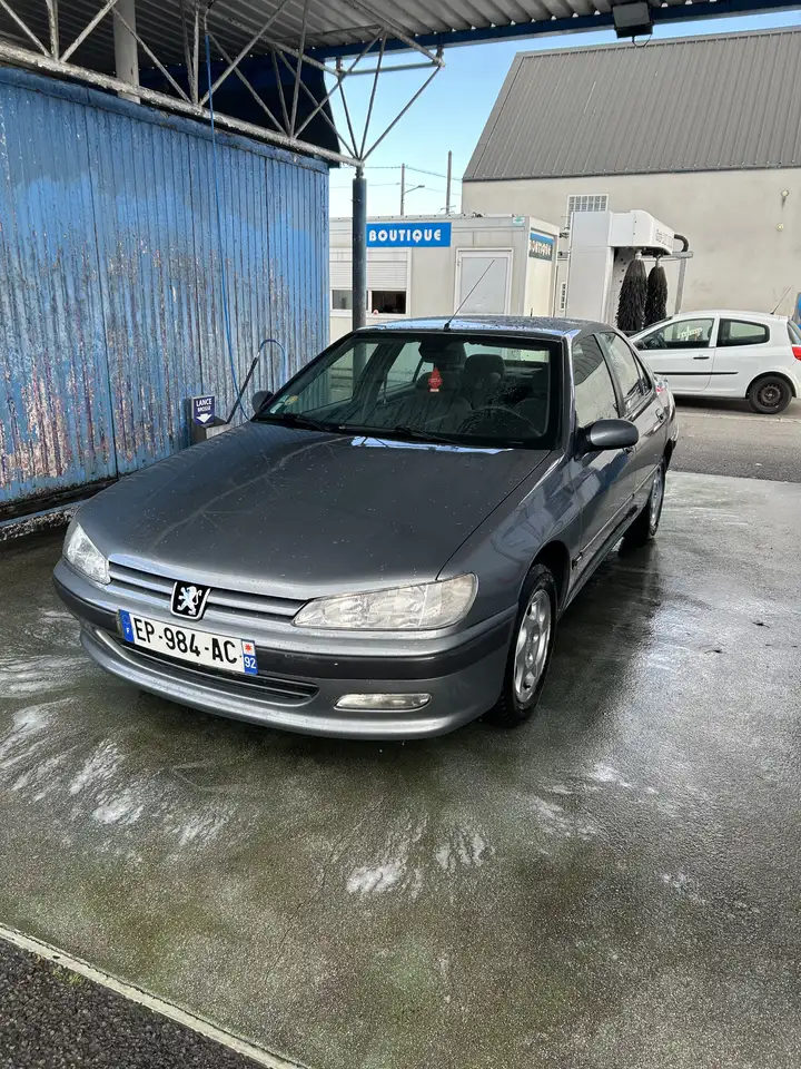 Peugeot 406 2.0 16 V
