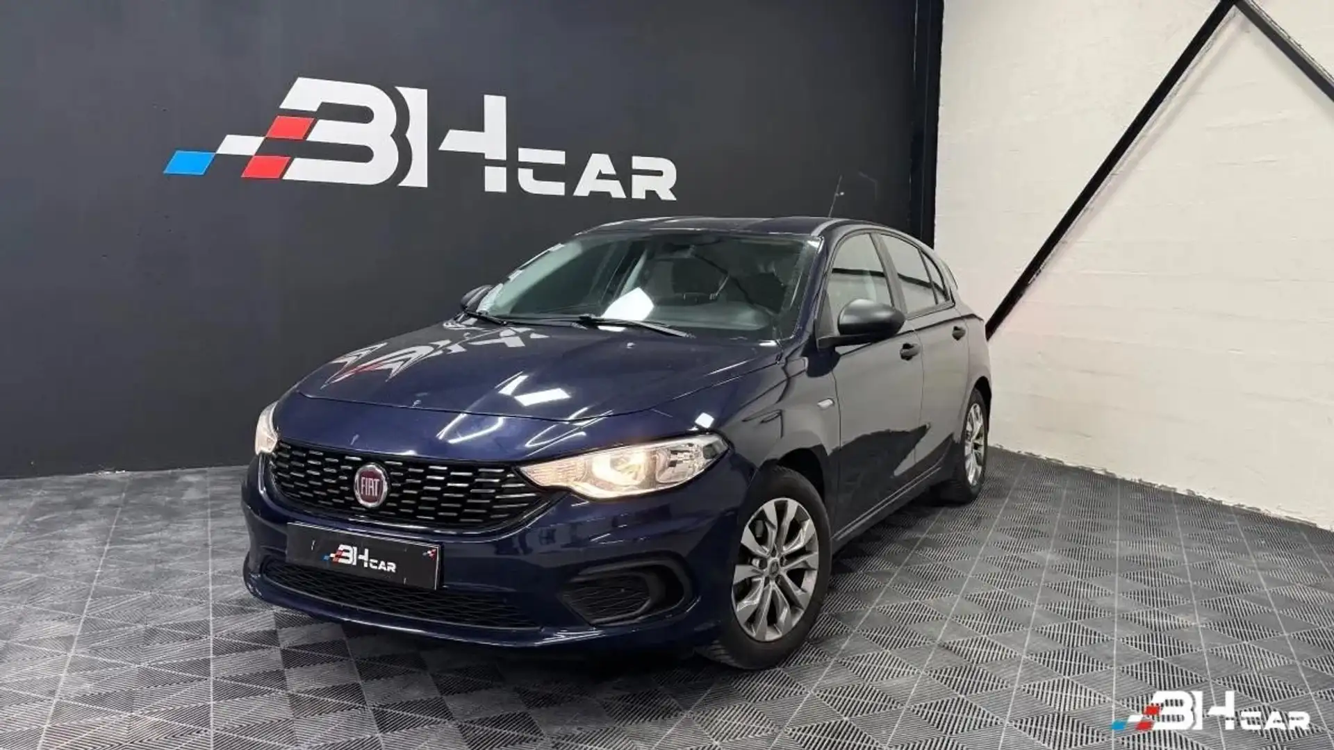 Fiat Tipo 1.4 95 / Courroie & entretien OK Bleu - 1