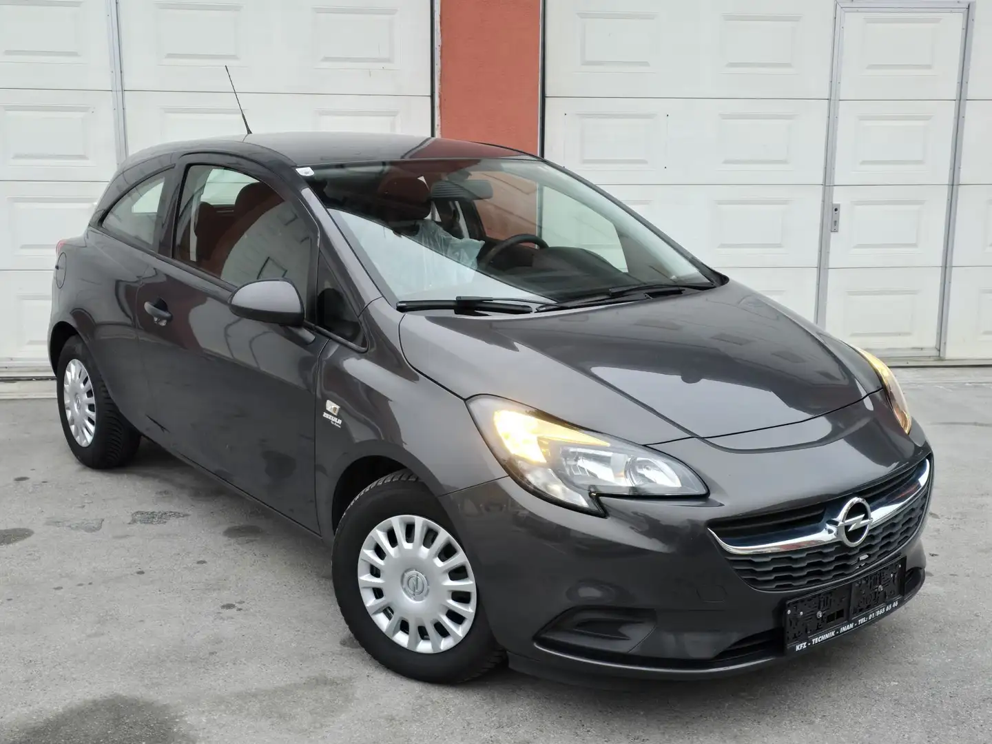 Opel Corsa-e Corsa 1,2 Ecotec Edition Grau - 2