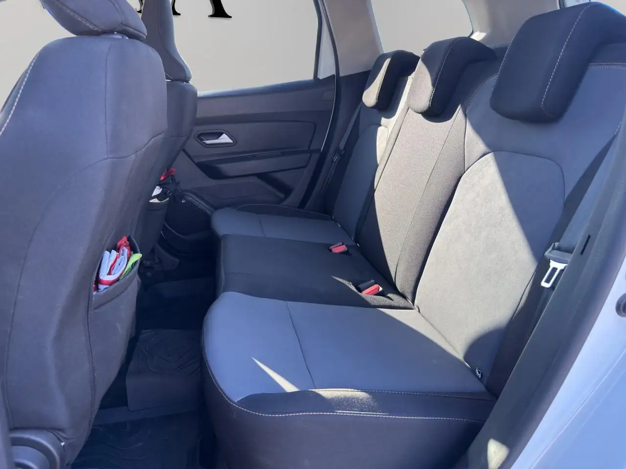 Dacia Duster — photo 13