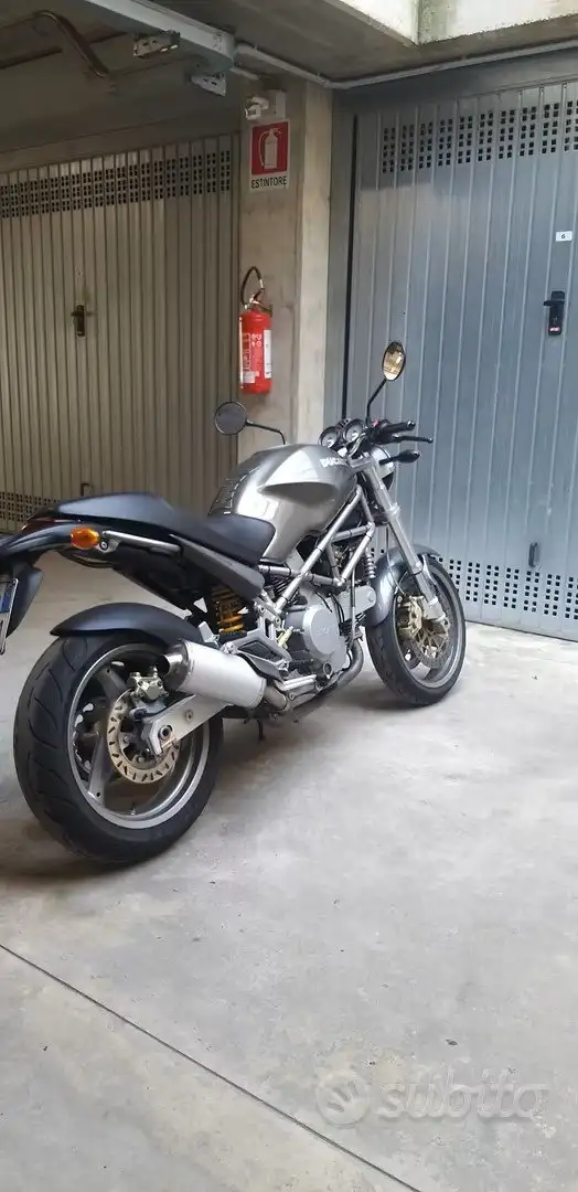 Ducati Monster 620 - 2