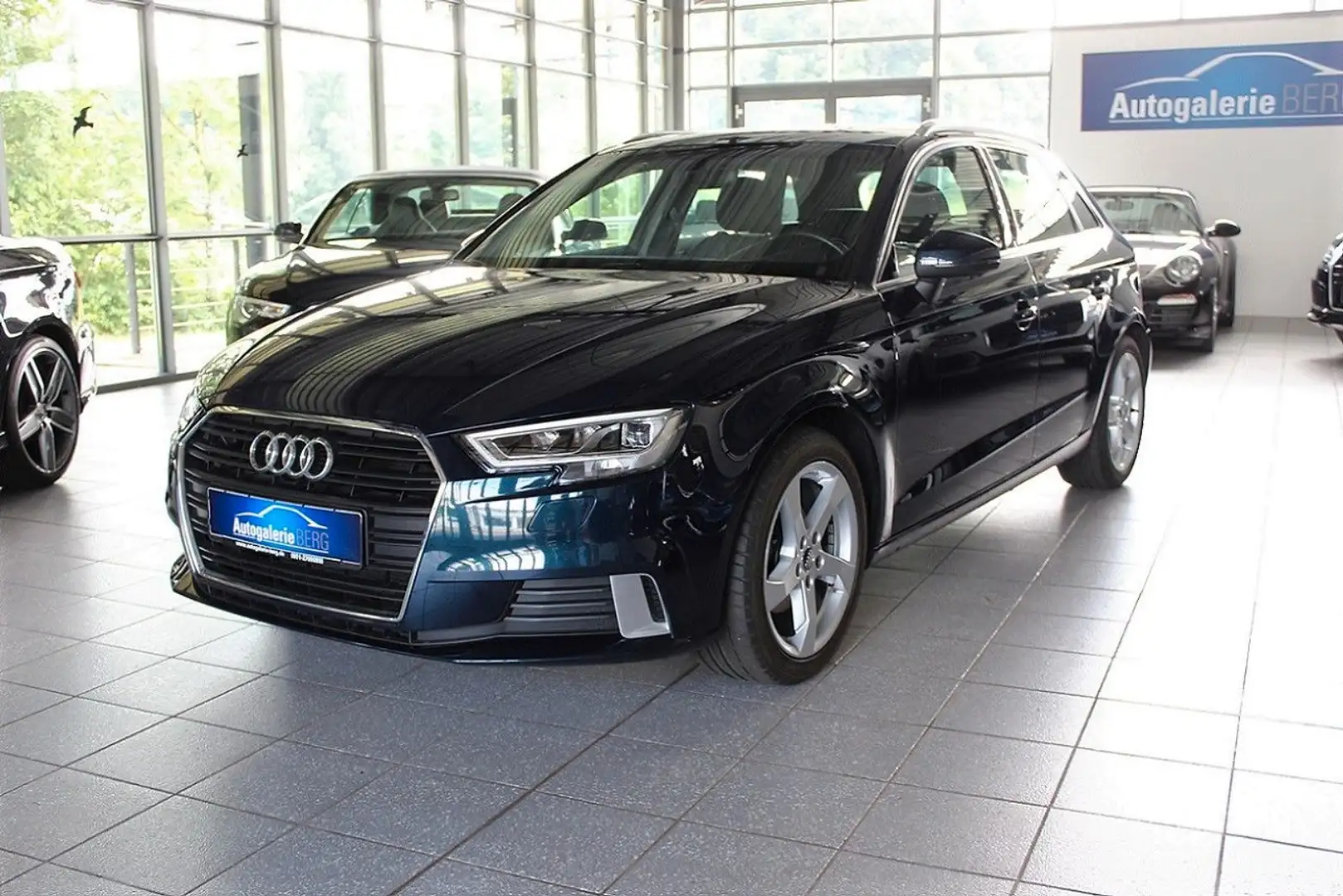 Audi A3 Sportback TFSi Sport Navi LED PDC Bleu - 1