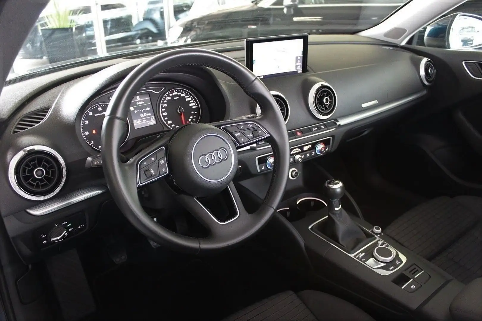 Audi A3 Sportback TFSi Sport Navi LED PDC Bleu - 2