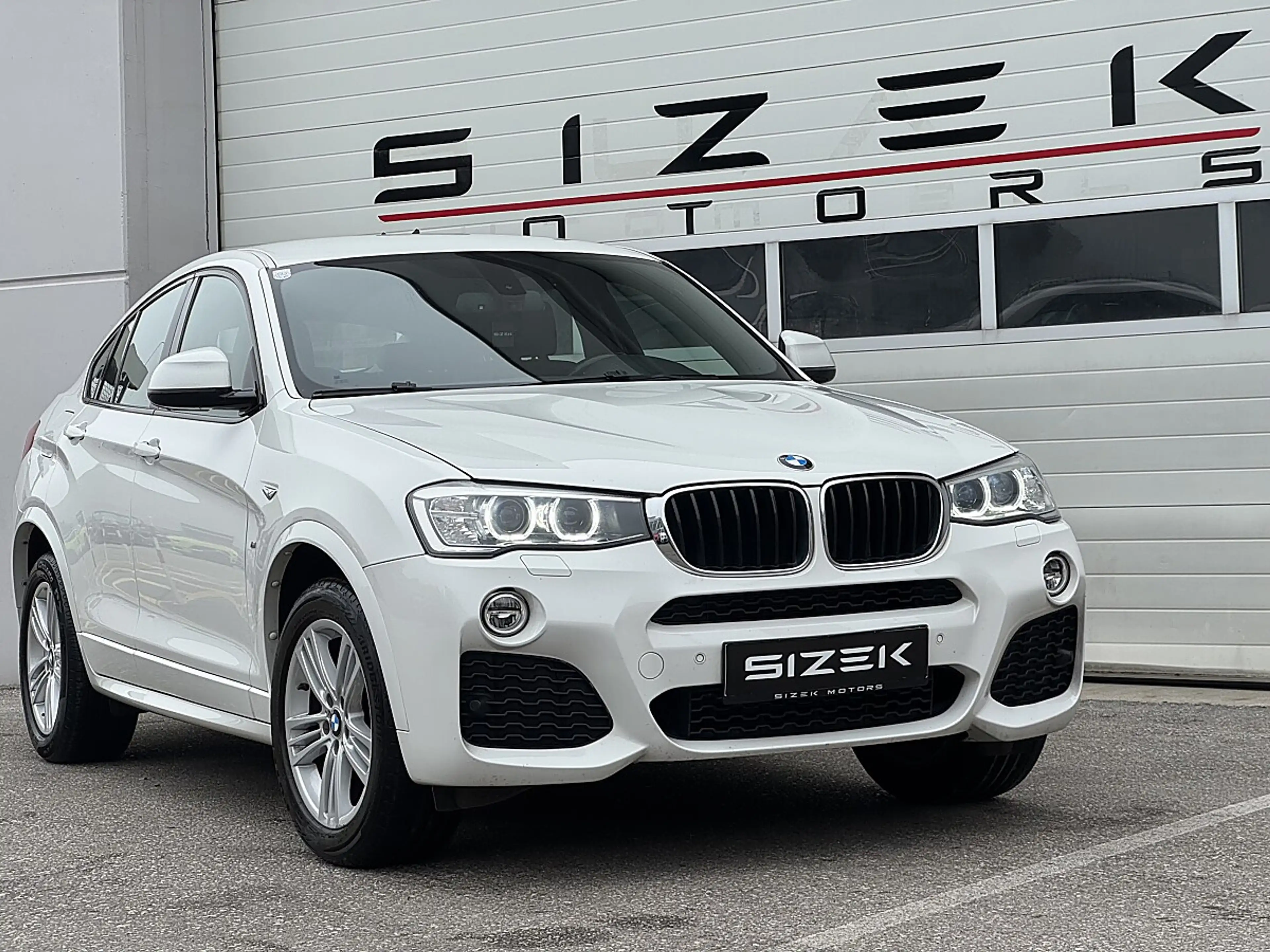 BMW X4 xDrive 20d Aut.|M-PAKET|AHK|F1|NAVI|RFK — photo 2