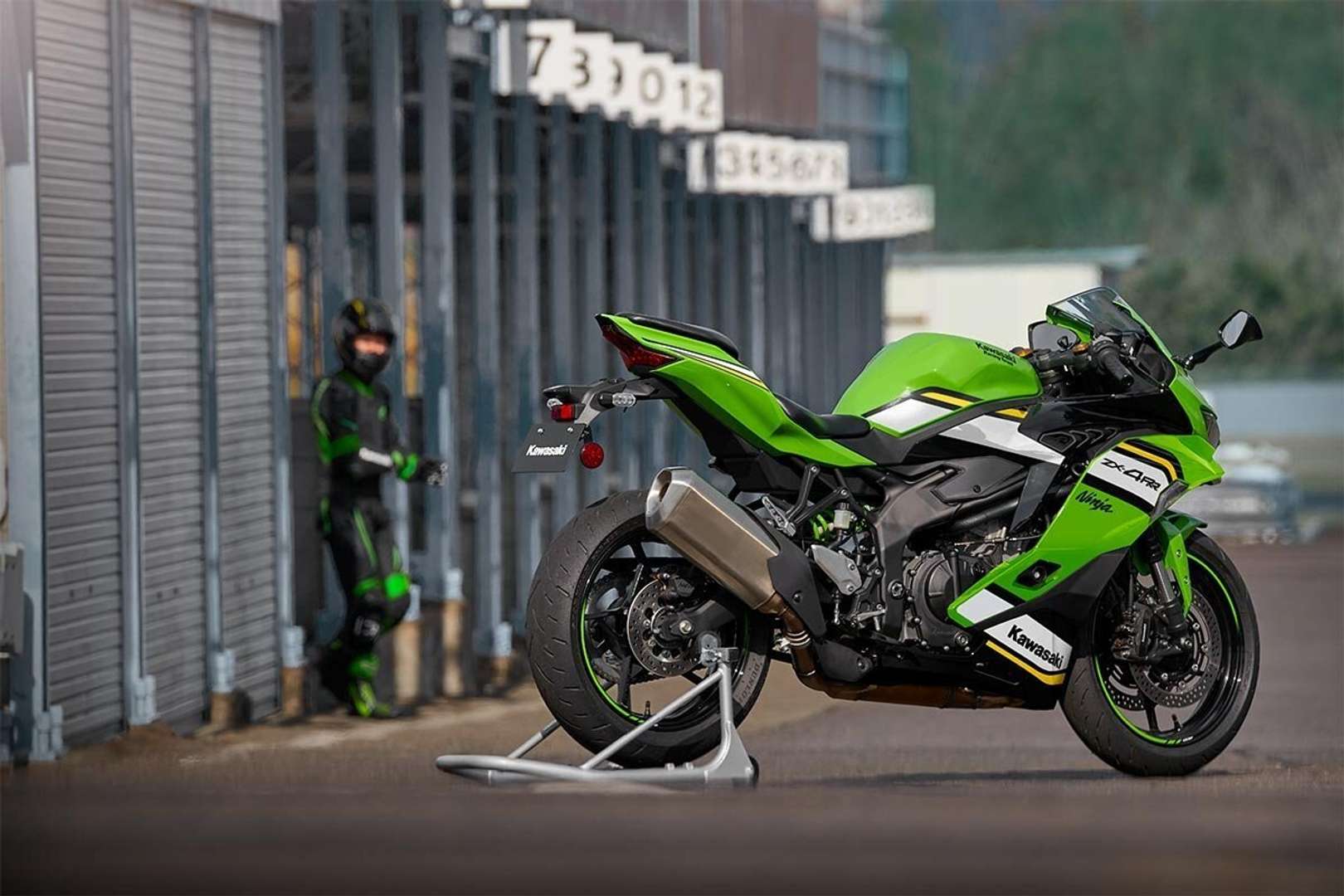 RRRです。 Powersports Dealership in Belleville