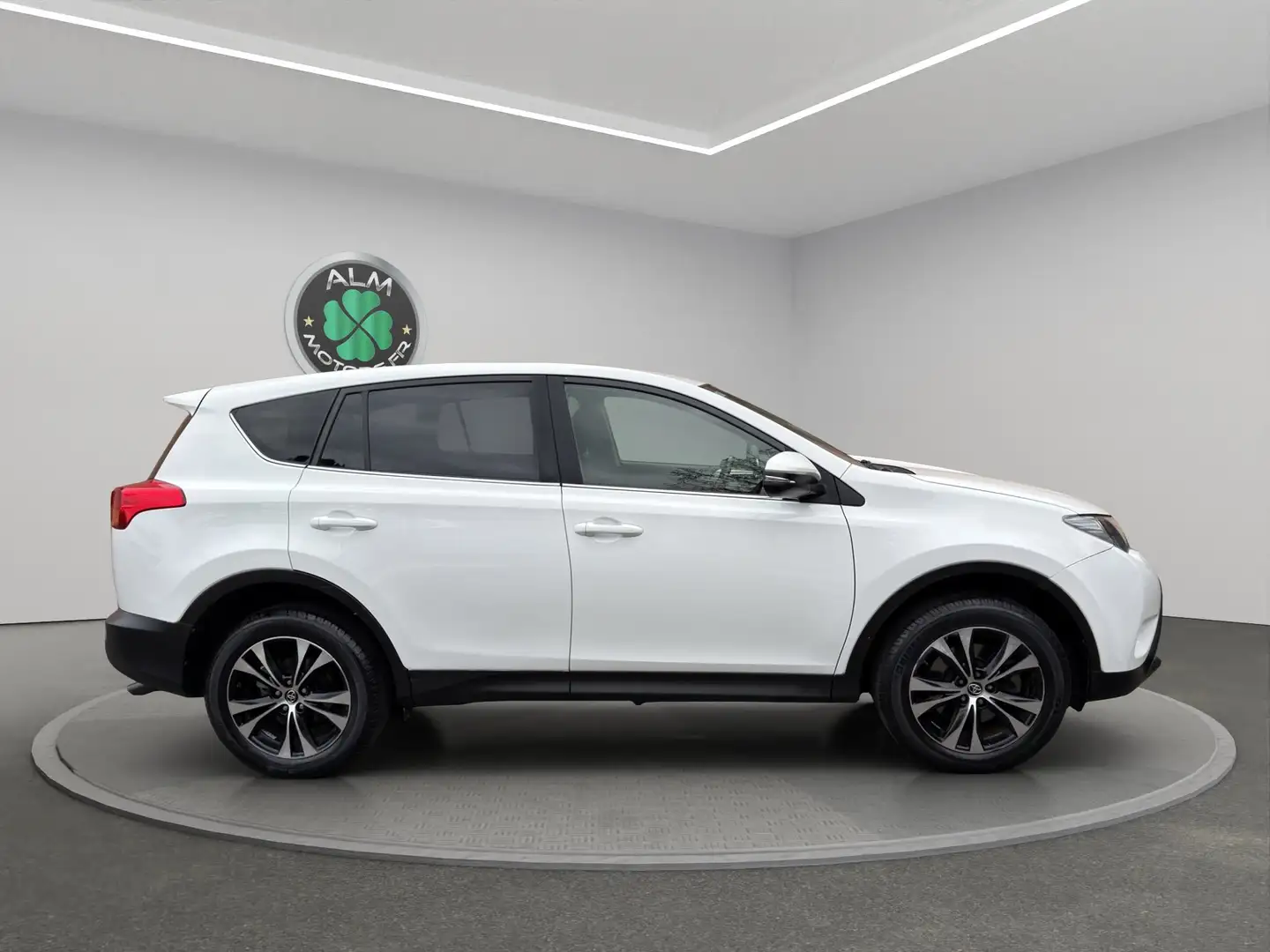 Toyota RAV 4 RAV4 124 D-4D AWD Style Blanc - 2