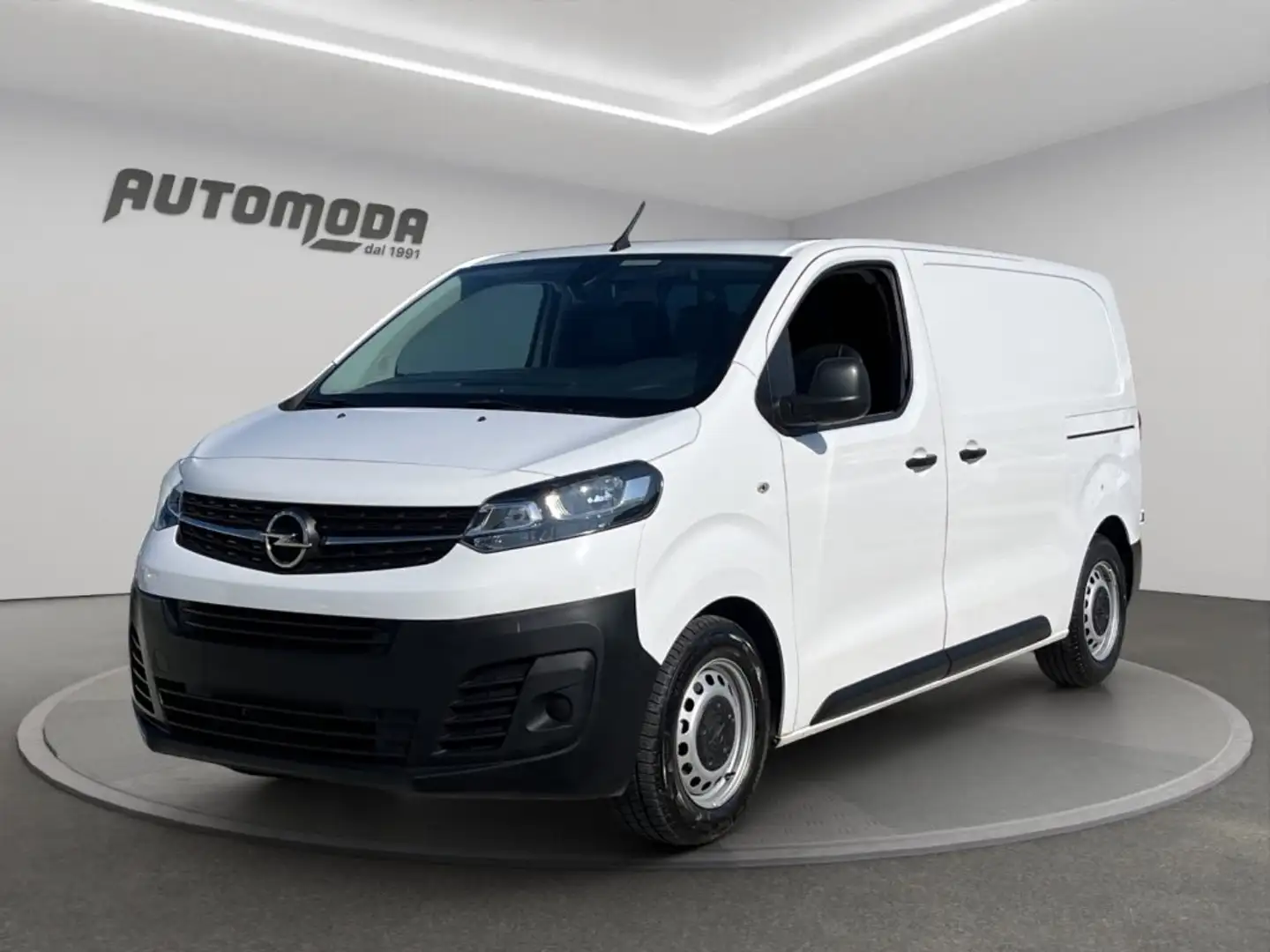 Opel Vivaro 1.5 L2H1 Passo Lungo Bianco - 1