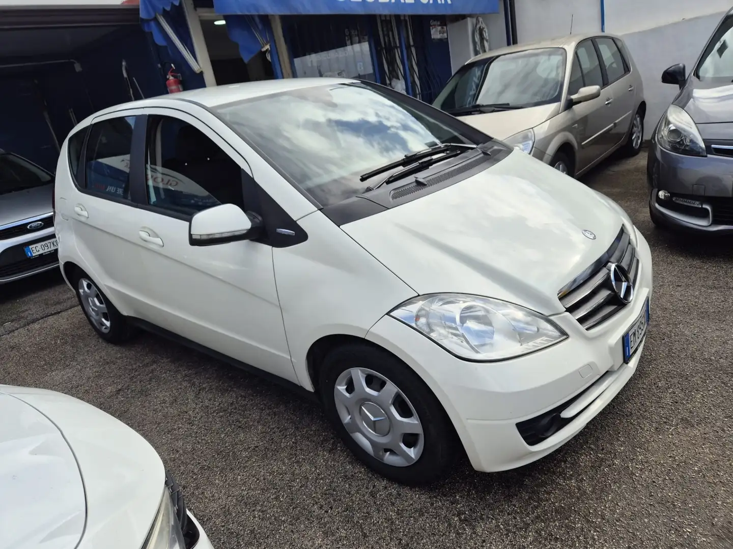 Mercedes-Benz A 160 A 160 CDI BlueEFFICIENCY Style Bianco - 2