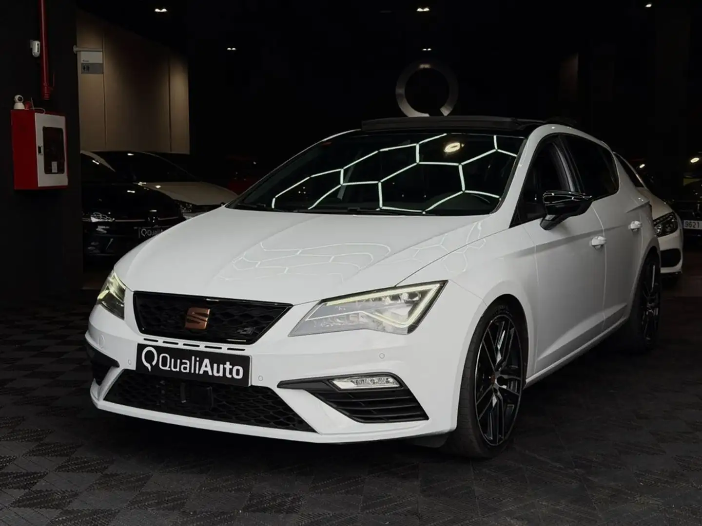 SEAT Leon ST 2.0 TSI S&S Cupra DSG7 290 Blanco - 2