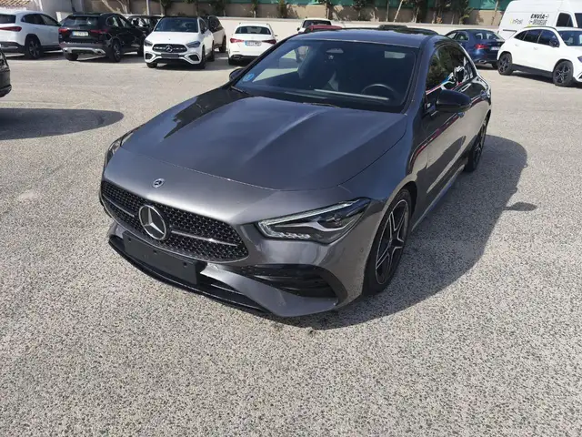 Mercedes-Benz CLA 200 Automatic AMG Line Advanced Plus