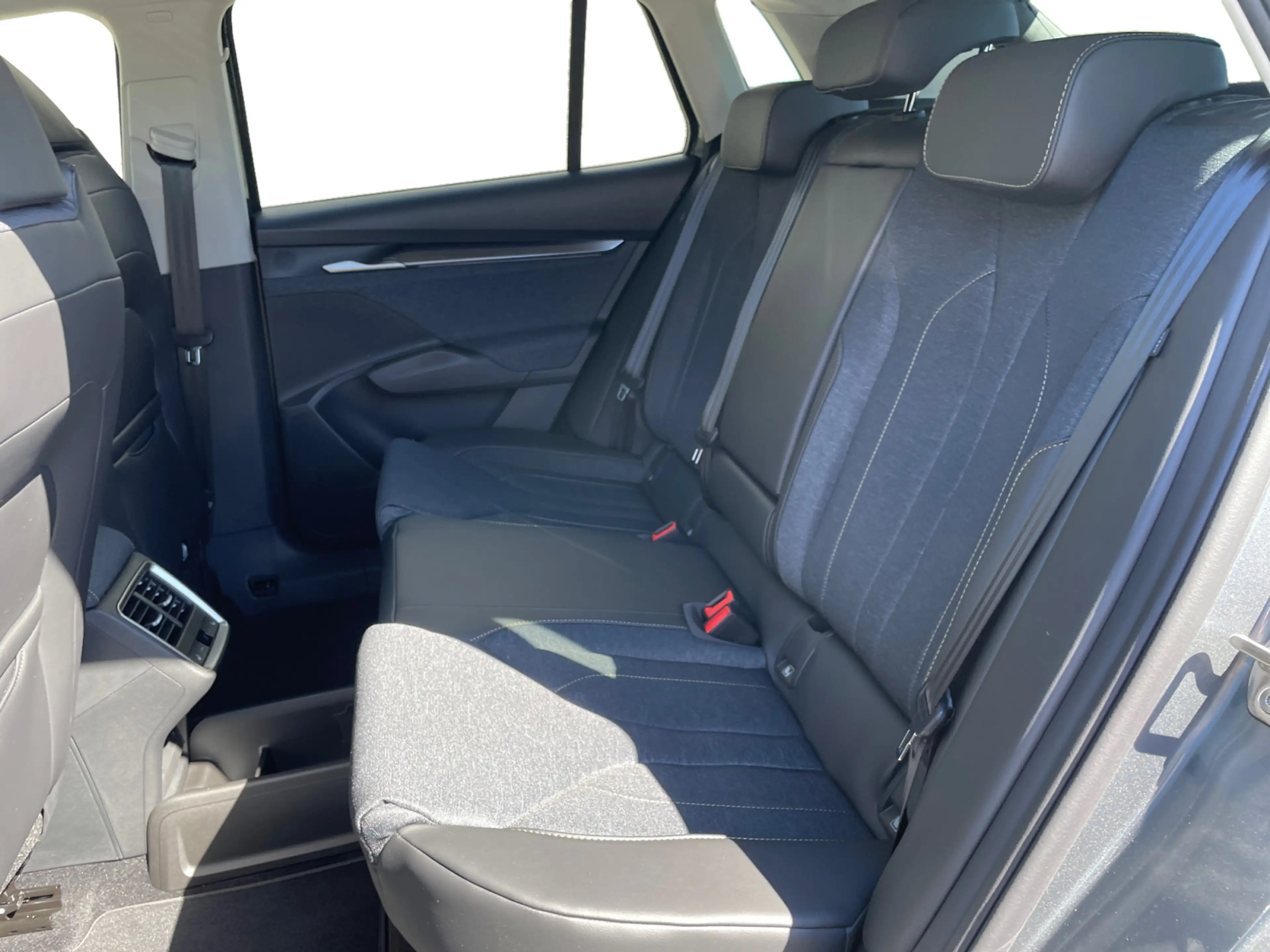 Skoda Elroq Selection 286PS DSG Elektro Navi Alu Matr — photo 11