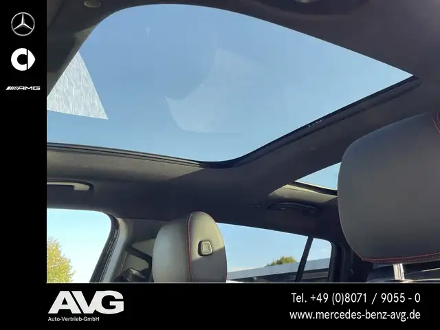 Mercedes-Benz EQB view 11