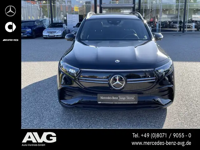 Mercedes-Benz EQB view 5