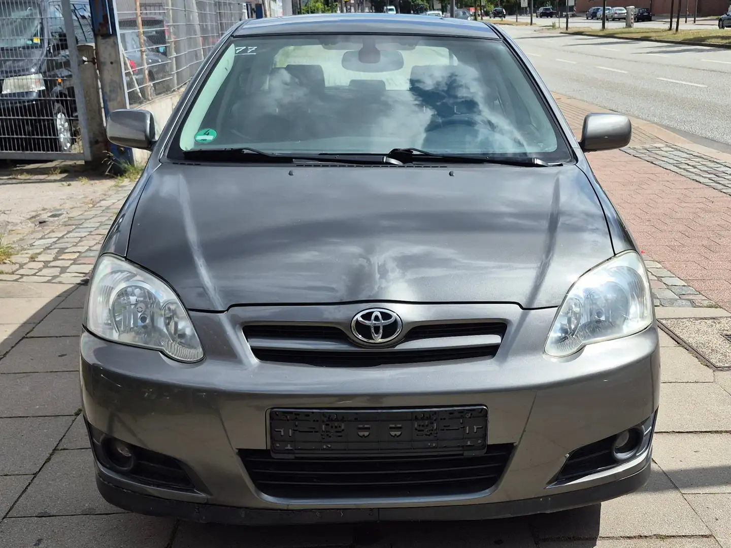 Toyota Corolla 1.4 Edition / Compact Grau - 2