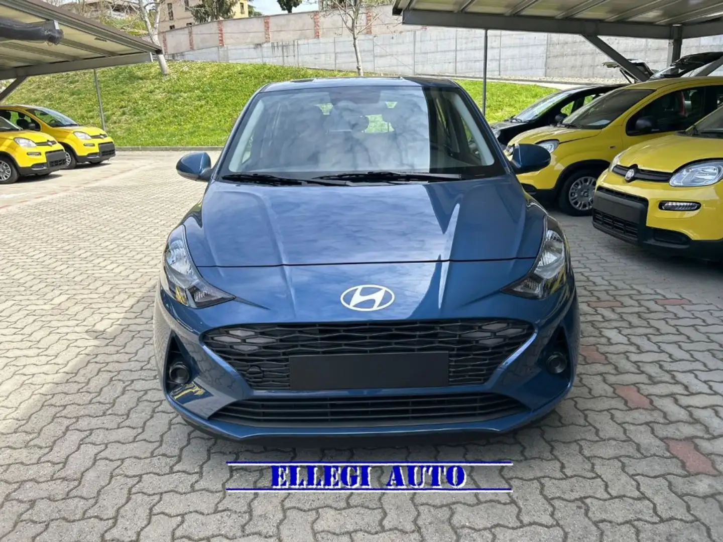 Hyundai i10 PROMO FINANZ.1.2 MPI Connectline KM 0 Blu/Azzurro - 2