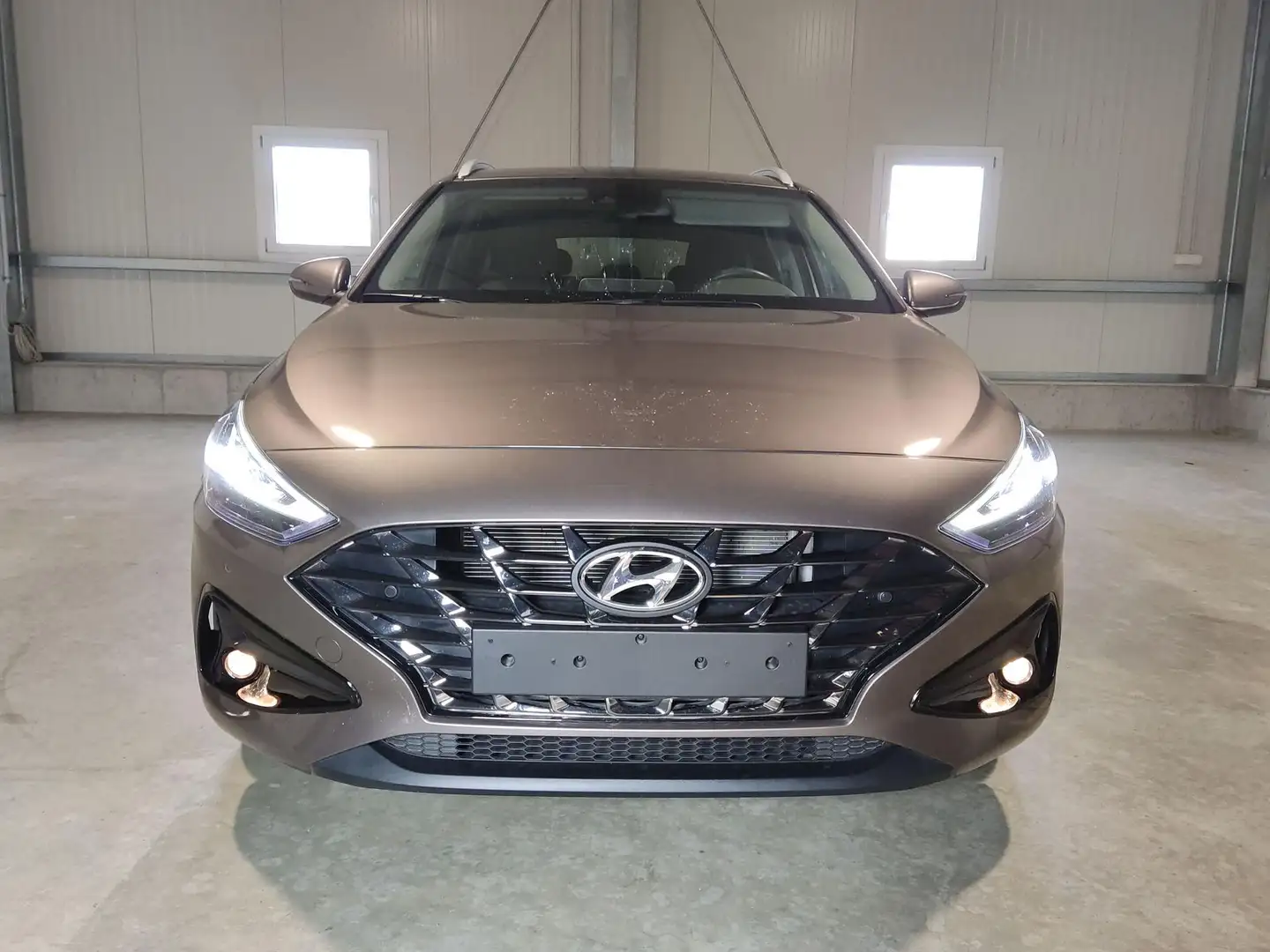 Hyundai i30 Kombi Smart Plus Edition 1.5 T-GDI 160 PS DCT N... Bronze - 2