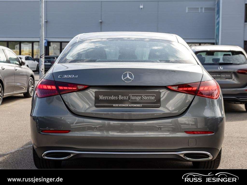 Mercedes-Benz C 300