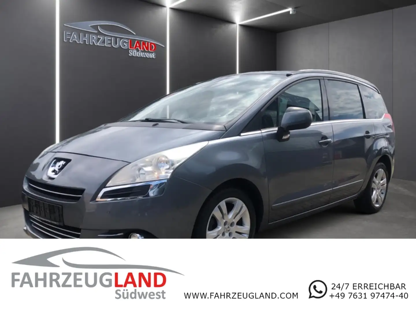 Peugeot 5008 Allure 2.0 HDi 7 Sitzer Klimaautomatik Sitzheizung Gris - 1