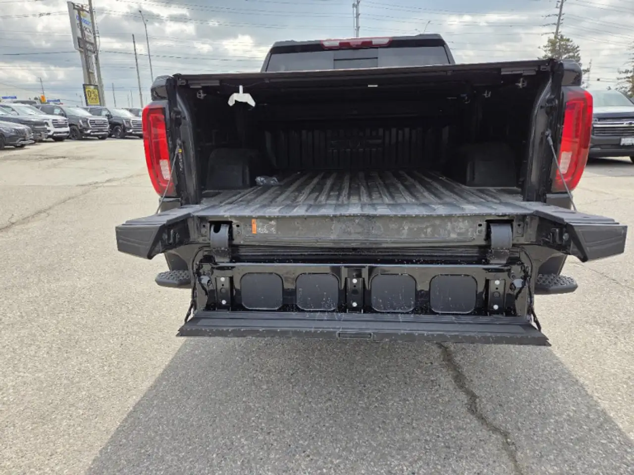 GMC Sierra 1500 снимка GMC Sierra 1500