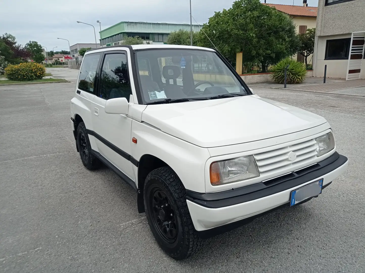 Suzuki Vitara Cabrio 1.6 JLX P.Pack - 1