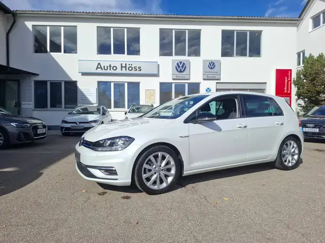 Volkswagen Golf BLUE MOTION IQ-DRIVE*SHZ*NAVI*XENON*PARKLENK ASSIST*LANE ASSIST*ACC*APP CONNECT*
