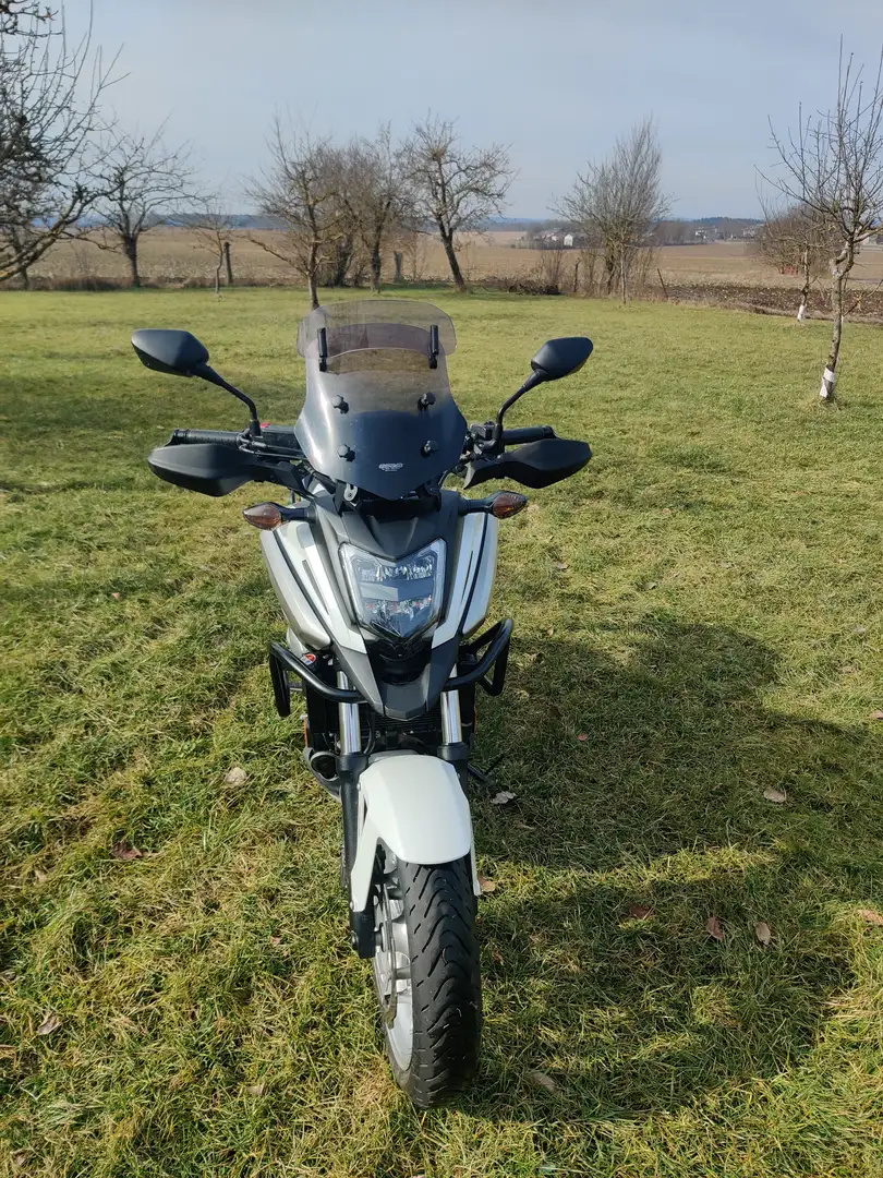 Honda NC 750 X Blanco - 1