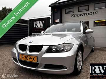 3-serie Touring 320i *A/C*TREKHAAK*PDC*APK 06-2027