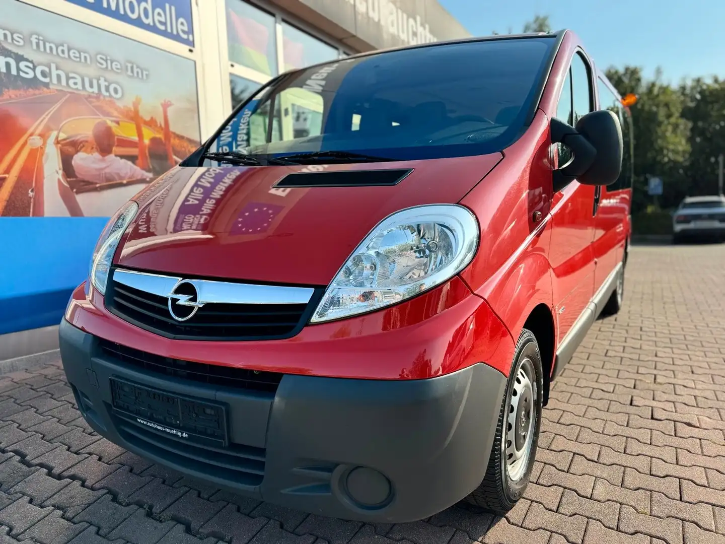 Opel Vivaro Opel Vivaro Kombi Lang L2H1 KLIMA *9-Sitzer* Rojo - 2