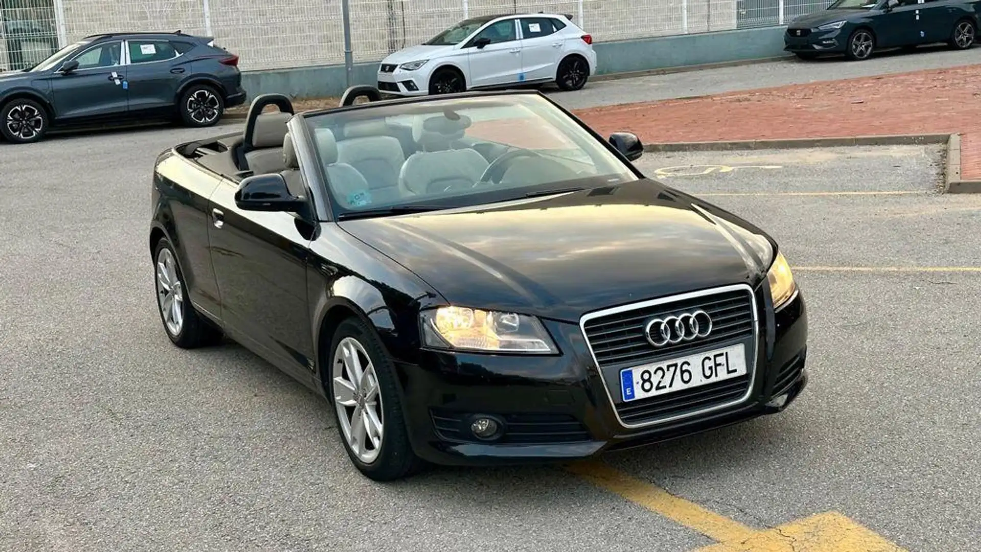 Audi A3 Cabrio 2.0 TFSI Ambition S-Tronic Zwart - 2