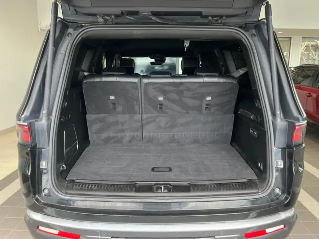 Jeep Wagoneer 2022 — photo 6