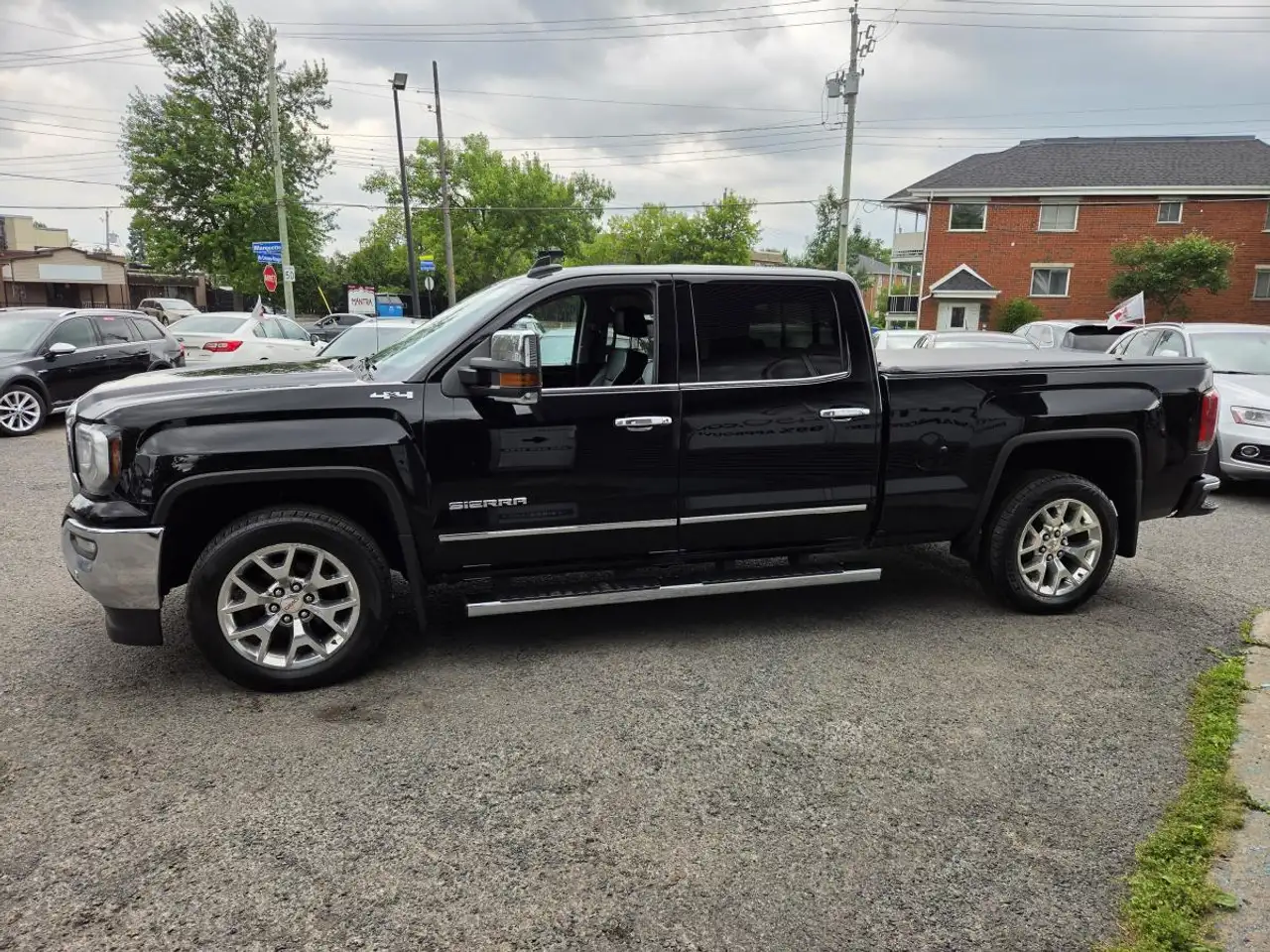 GMC Sierra 1500 снимка GMC Sierra 1500