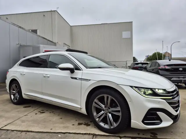 Volkswagen Arteon 1.4 // R-LINE // PHEV eHYBRID // 2022 !! FULL !!