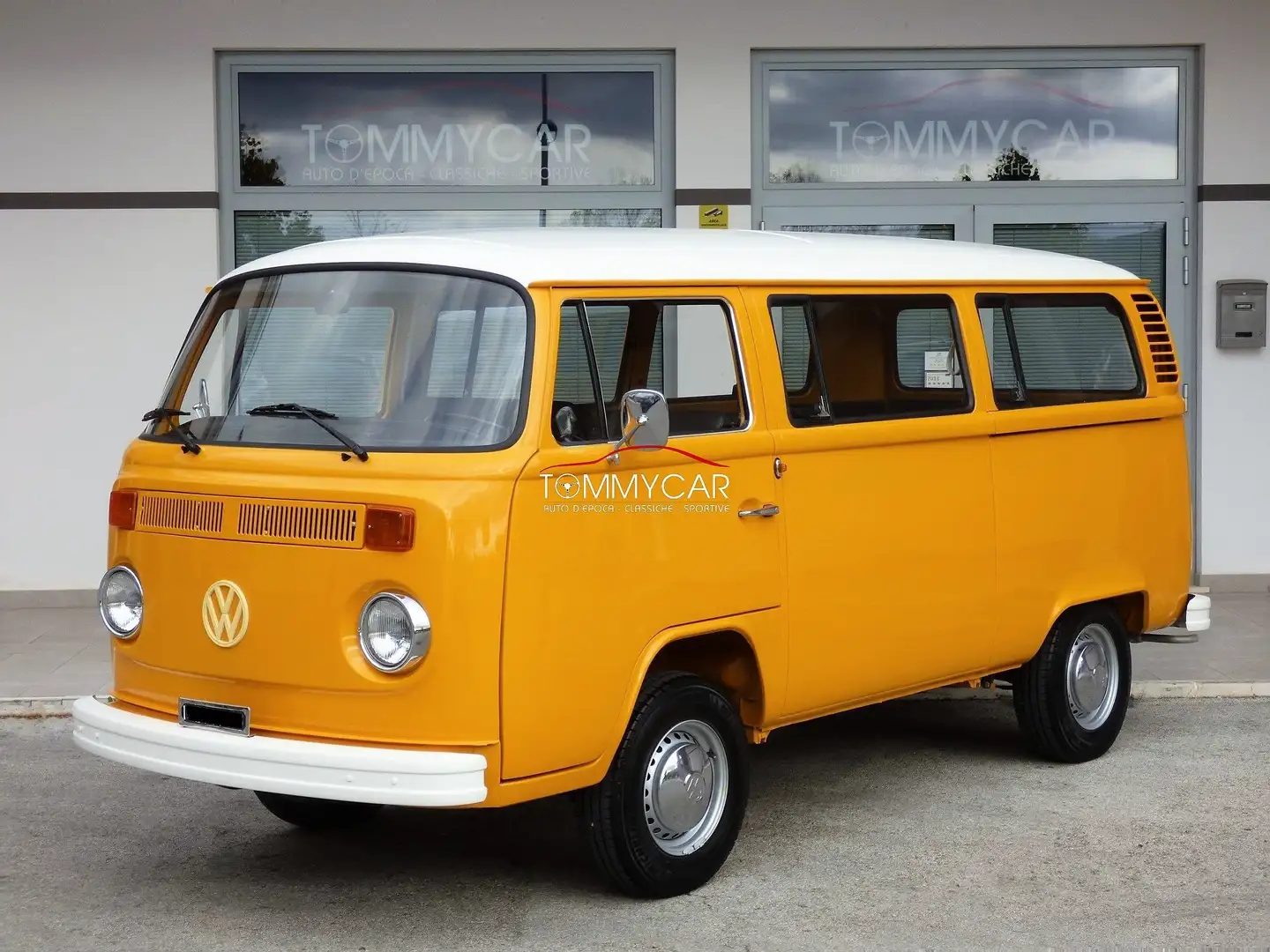 Volkswagen T2 Bus 9 posti 1.6 -Freni disco-Restauro tot.-ASI CRS Giallo - 1
