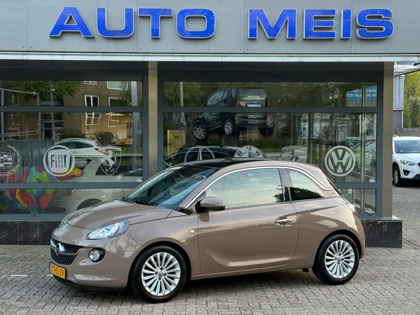 Opel Adam 1.4 Glam Panoramadak Clima Cruise PDC Beige - 1