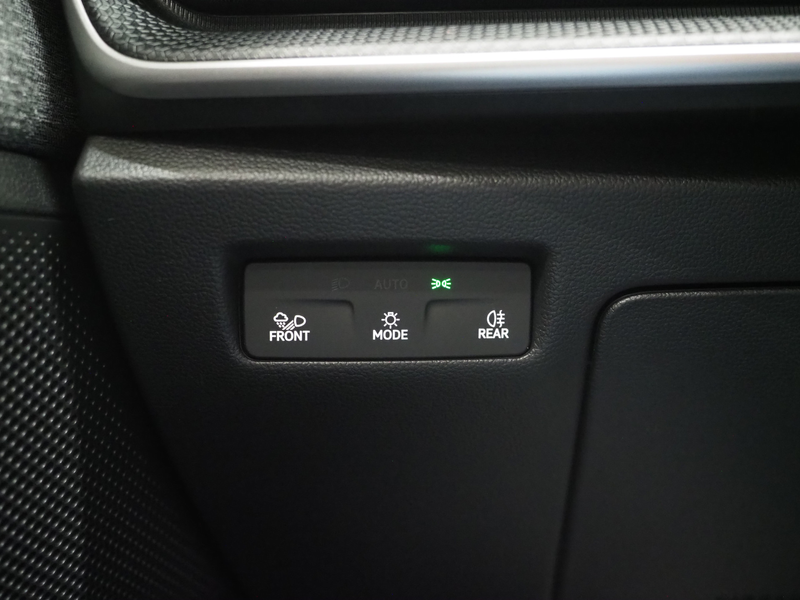 Skoda Superb Combi 1.5 TSI PHEV 204PK | Panoramadak | HUD | Cam — photo 42
