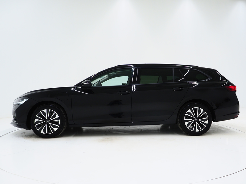 Skoda Superb Combi 1.5 TSI PHEV 204PK | Panoramadak | HUD | Cam — photo 24