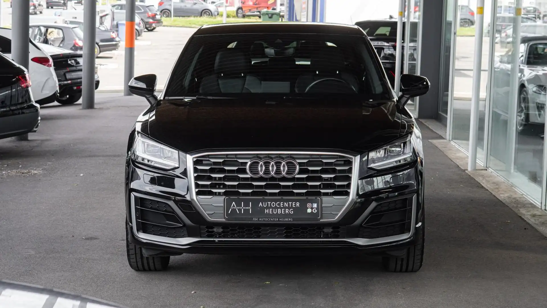 Audi Q2 S LINE*NAVI*PDC*ACC Negro - 2
