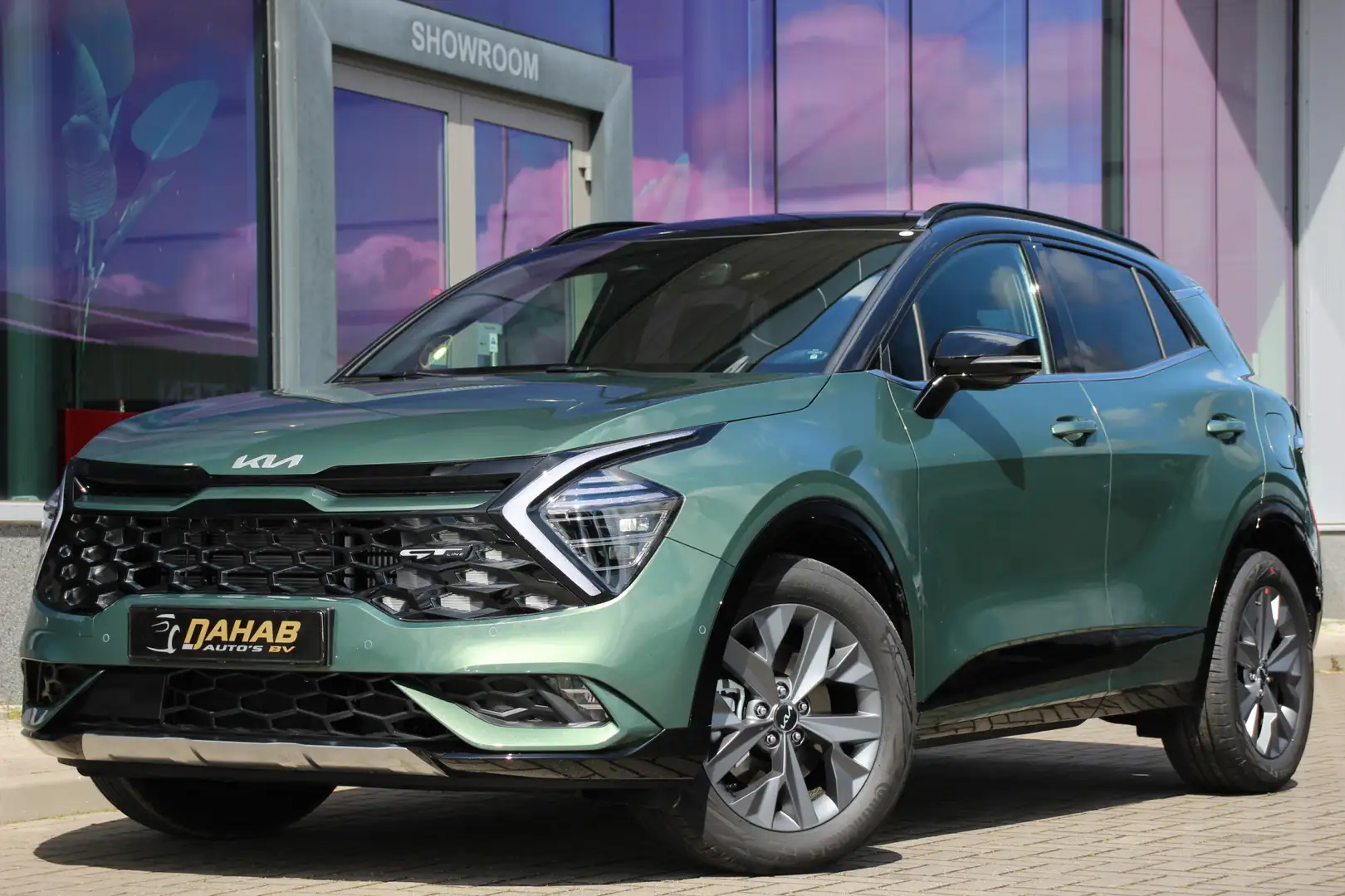 Kia Sportage 1.6 T-GDi Hybrid GT-PlusLine | DIRECT LEVERBAAR | Groen - 1