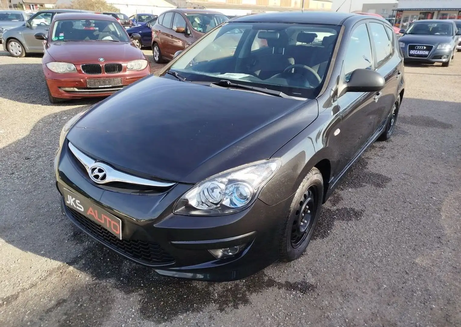 Hyundai i30 Hyunday 1.4 105 cv 1ere main Noir - 1