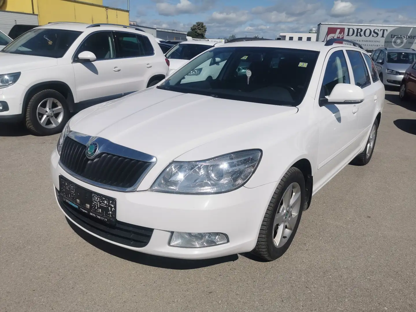 Skoda Octavia Elegance Weiß - 1