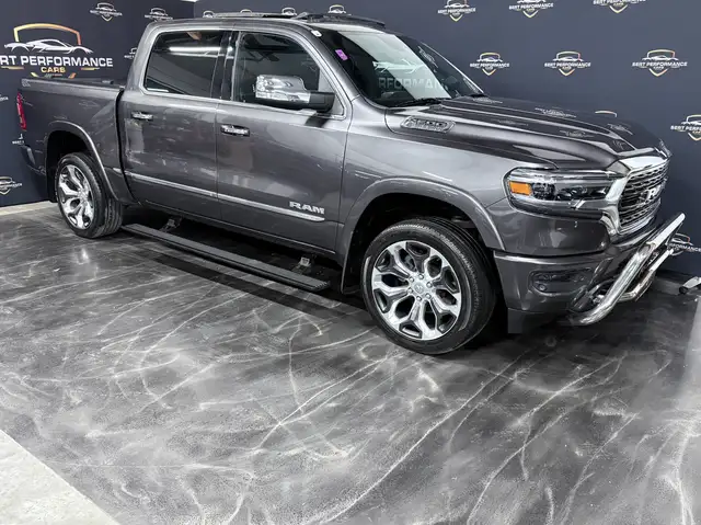 Dodge RAM 1500 ** LIMITED ** Night Crew Cab**Standheizung** Ansicht 17
