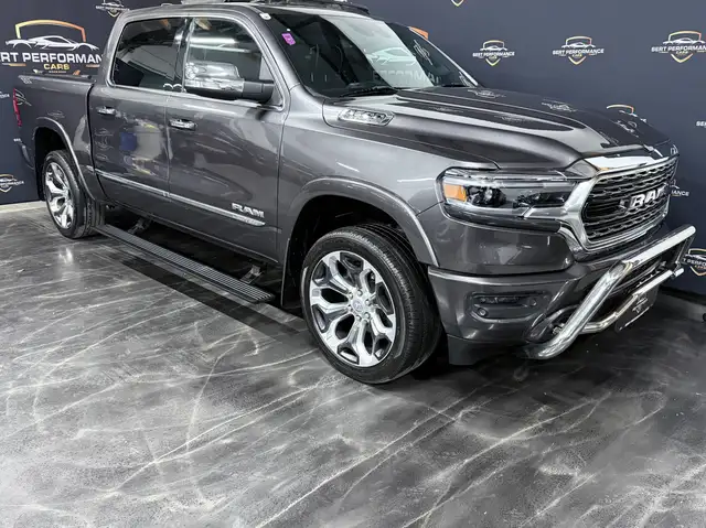 Dodge RAM 1500 ** LIMITED ** Night Crew Cab**Standheizung** Ansicht 16