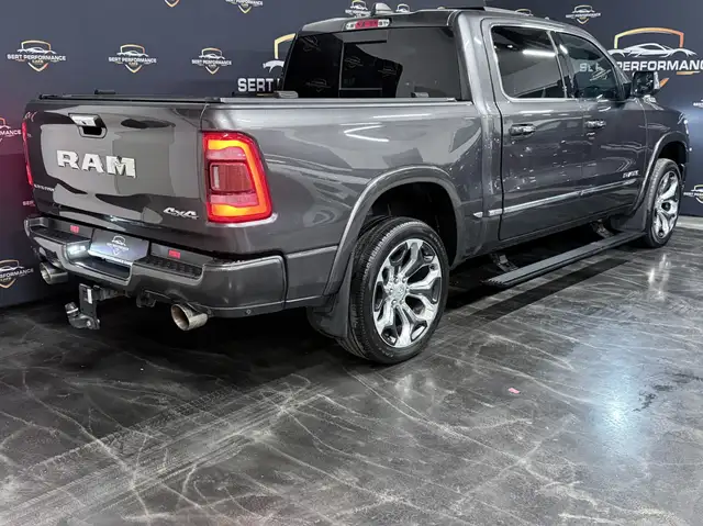 Dodge RAM 1500 ** LIMITED ** Night Crew Cab**Standheizung** Ansicht 19