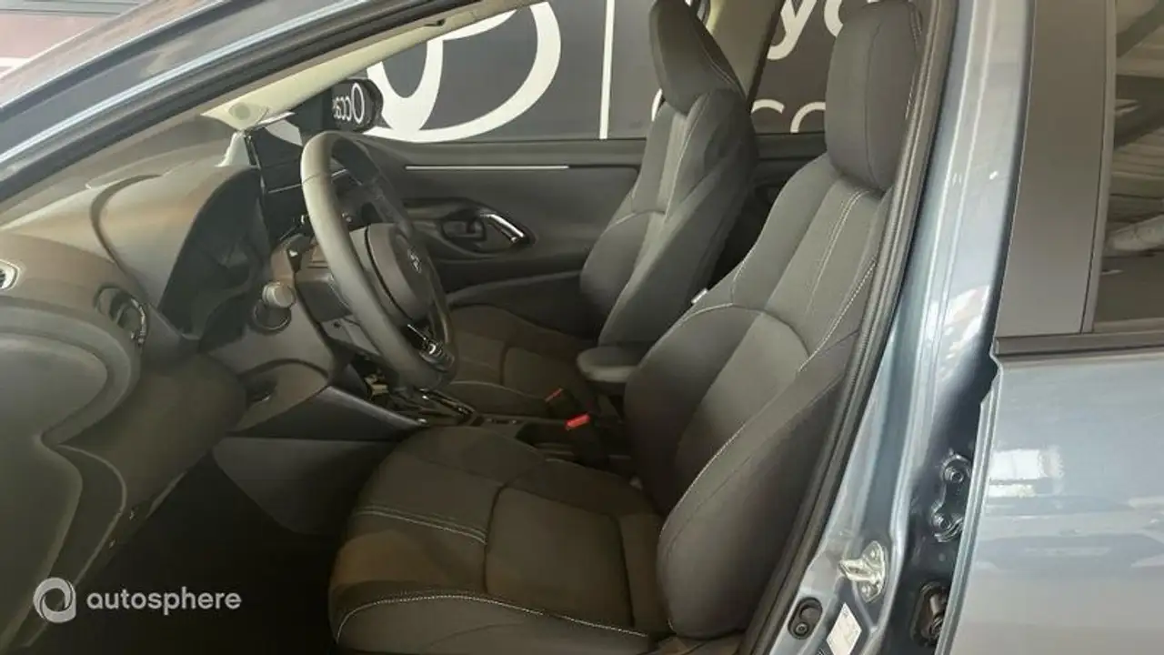 Toyota Yaris Yaris — photo 11