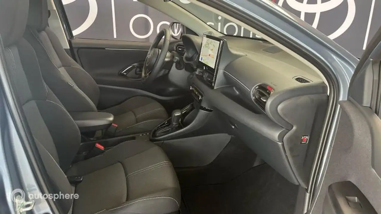 Toyota Yaris Yaris — photo 13