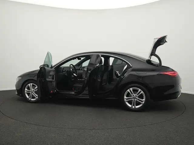 Mercedes-Benz Cla view 16